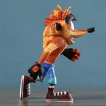 NECA Crash Bandicoot Action Figure 2