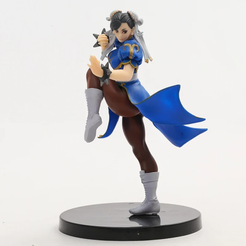 Street Fighter Chun-Li Figurine 3